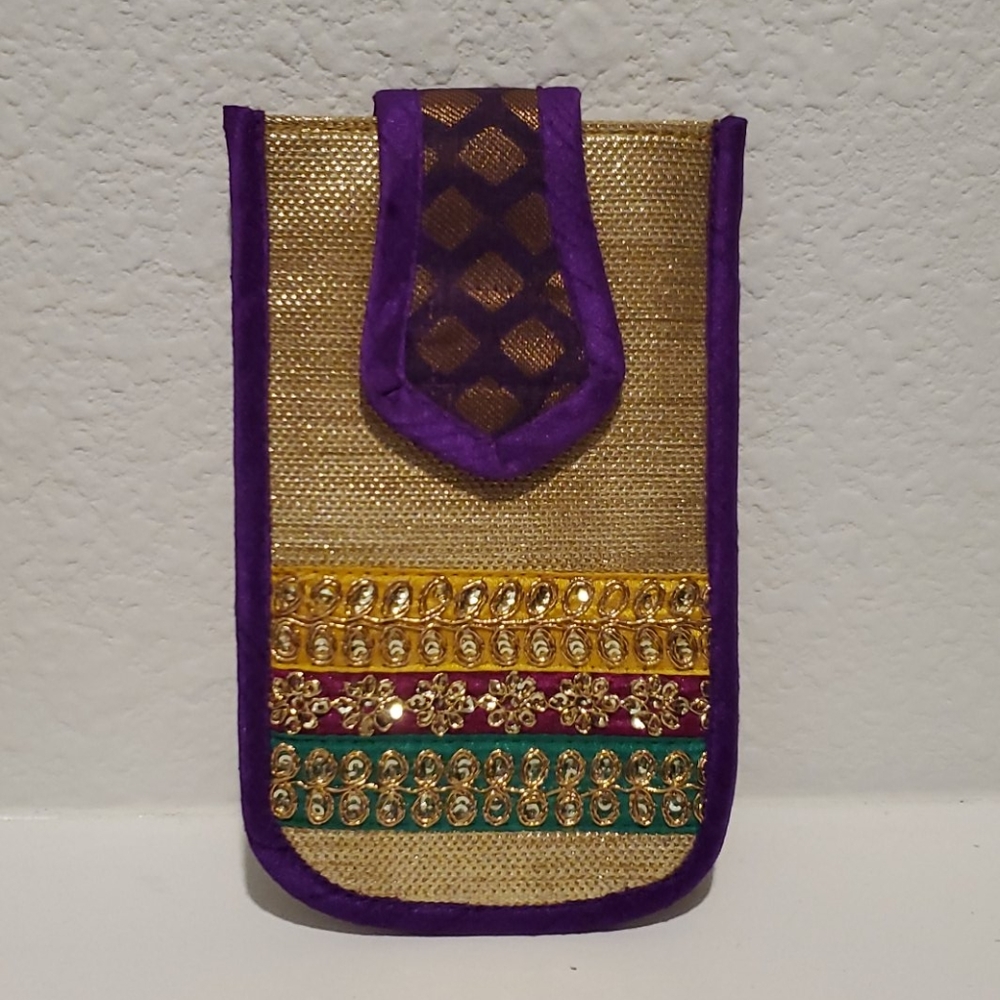Original Handcrafted Wristlet from India